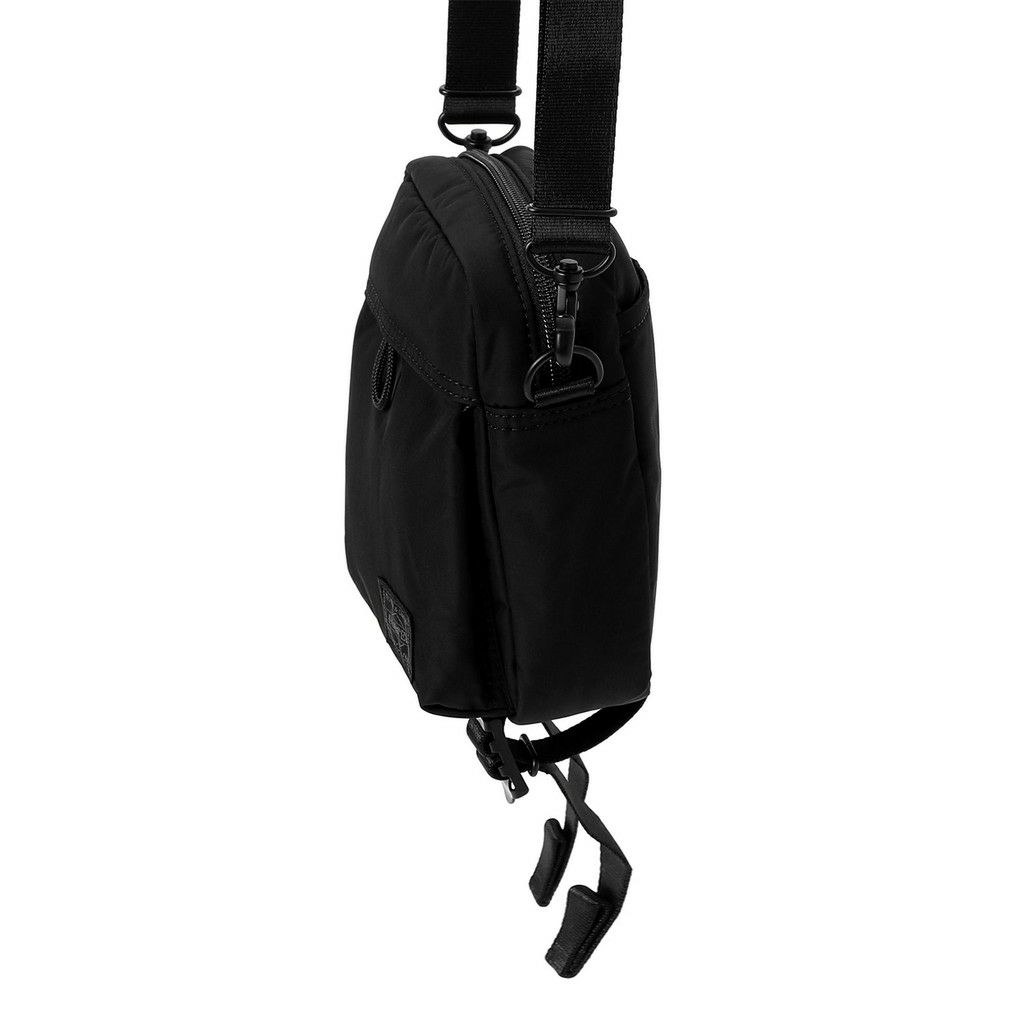 吉田カバン PORTER(ポーター) SENSES(センシズ) VERTICAL SHOULDERBAG  