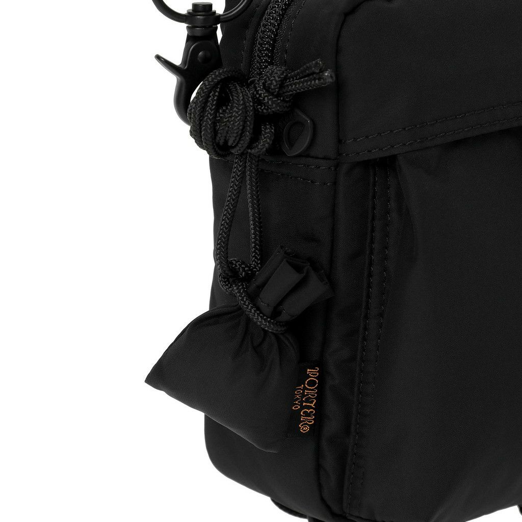 吉田カバン PORTER(ポーター) SENSES(センシズ) VERTICAL SHOULDERBAG 