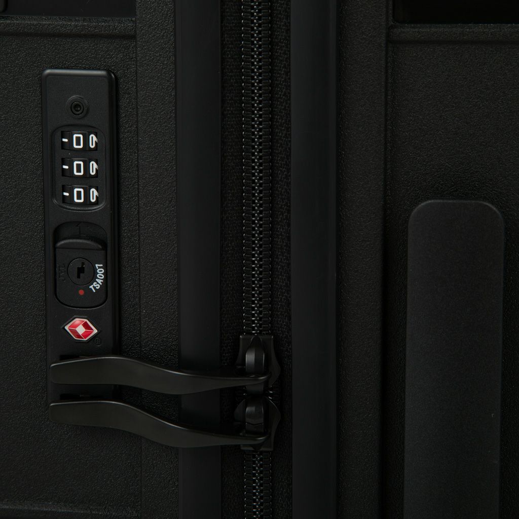 エーストーキョー タクティシティ