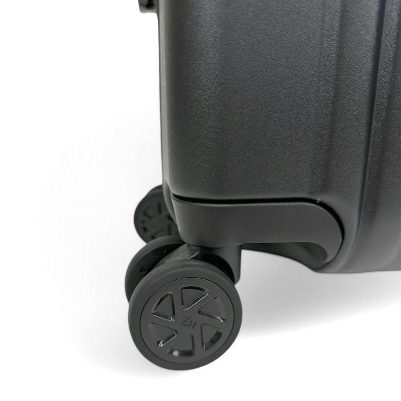 ゼロハリバートン クラシックライトウェイト