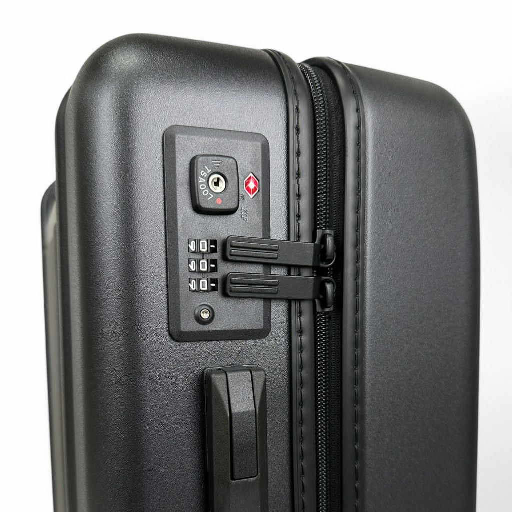 ゼロハリバートン クラシックライトウェイト