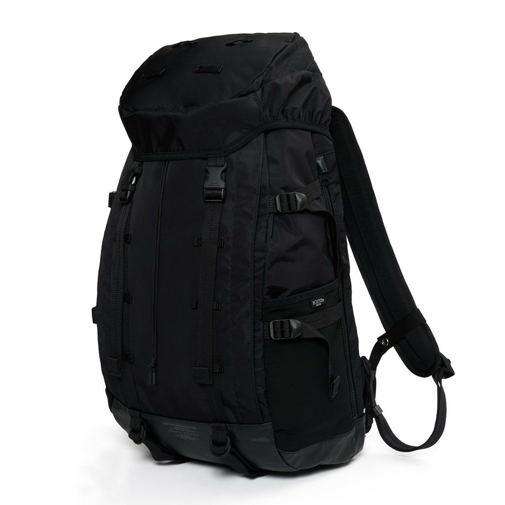 PORTER MONOCHROME