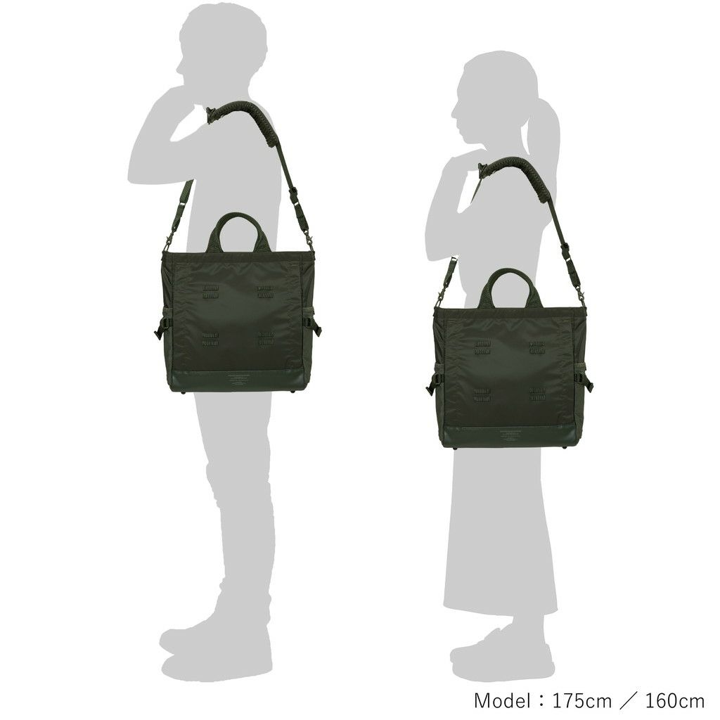 PORTER MONOCHROME